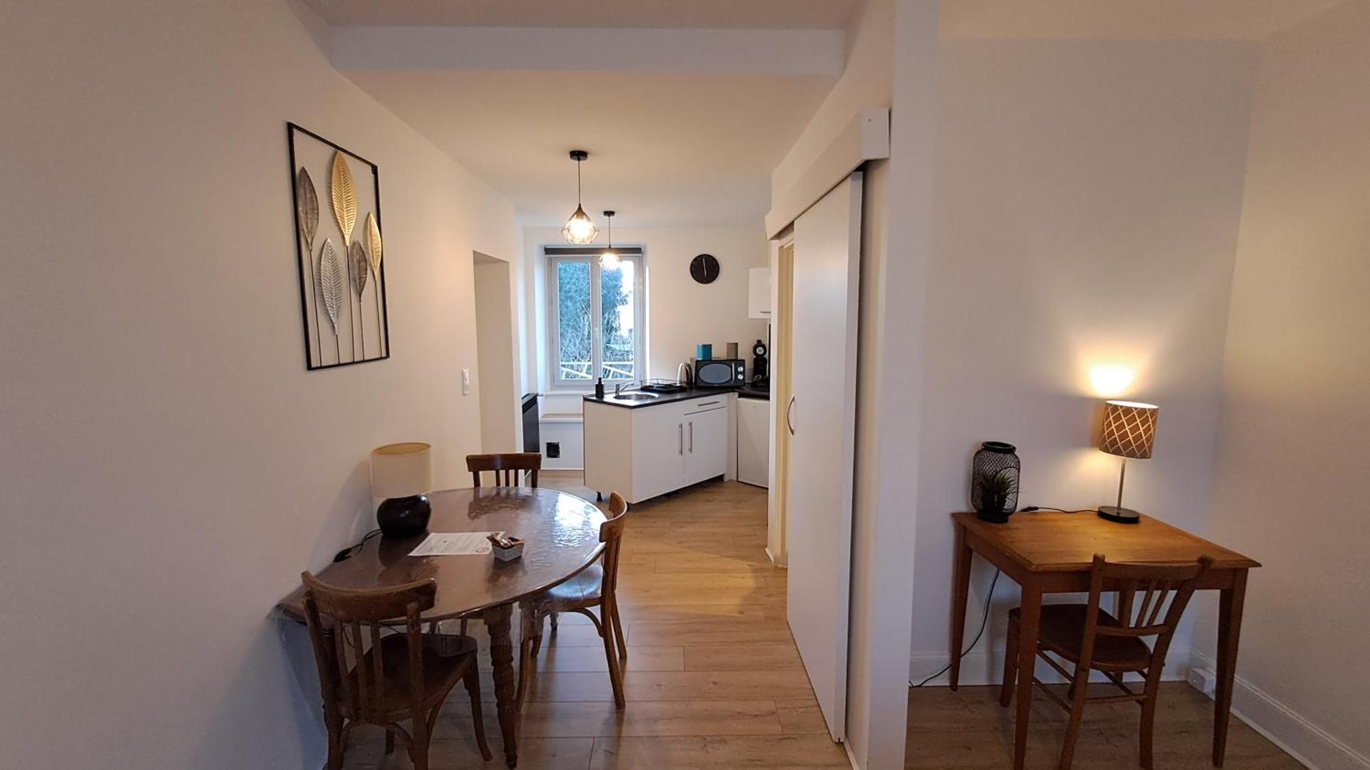 Appartement confort deux Etoiles Dole Extérieur photo